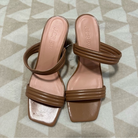 J crew sand castle Evelyn double-strap heels in leather - Picture 4 of 6